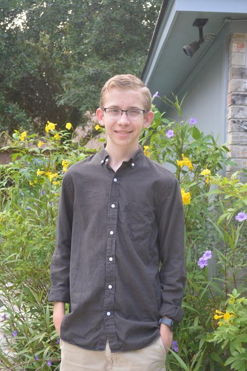 512tech's tweet image. Austin high school students review tech gear, diss iPhone 7 in YouTube rap as TechieGrad atxne.ws/2cCMDoz #disstracks