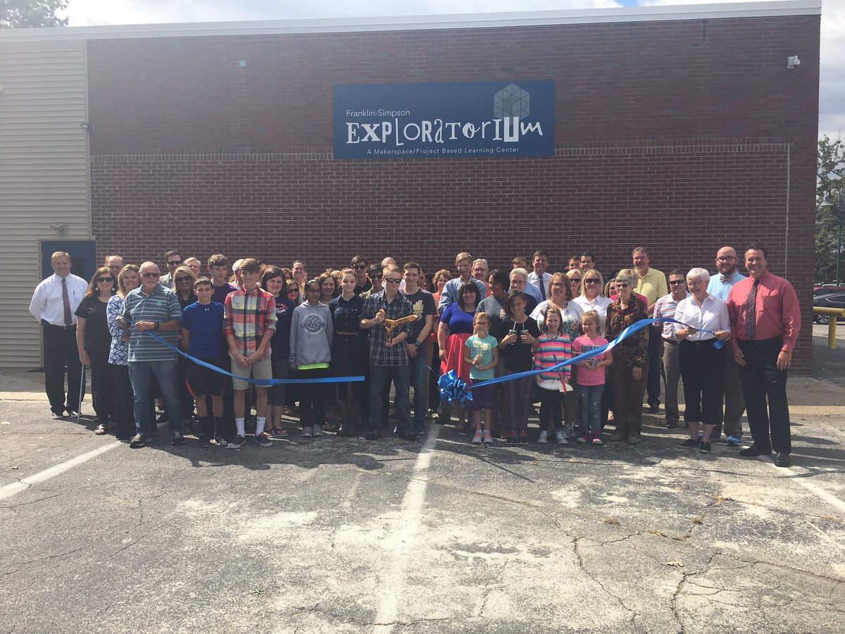 FS_Schools's tweet photo. @FSExploratorium Ribbon Cutting and Open House at the Exploratorium https://t.co/WWYOIEEwjw