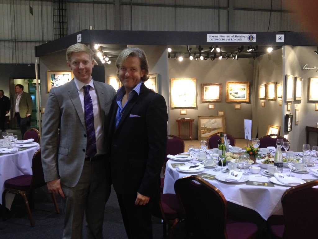 HaynesFineArt's tweet image. An extremely proud day at @hgtantiquefair announcing the arrival of the next generation of the #Haynes family to join the business. #Happy!
