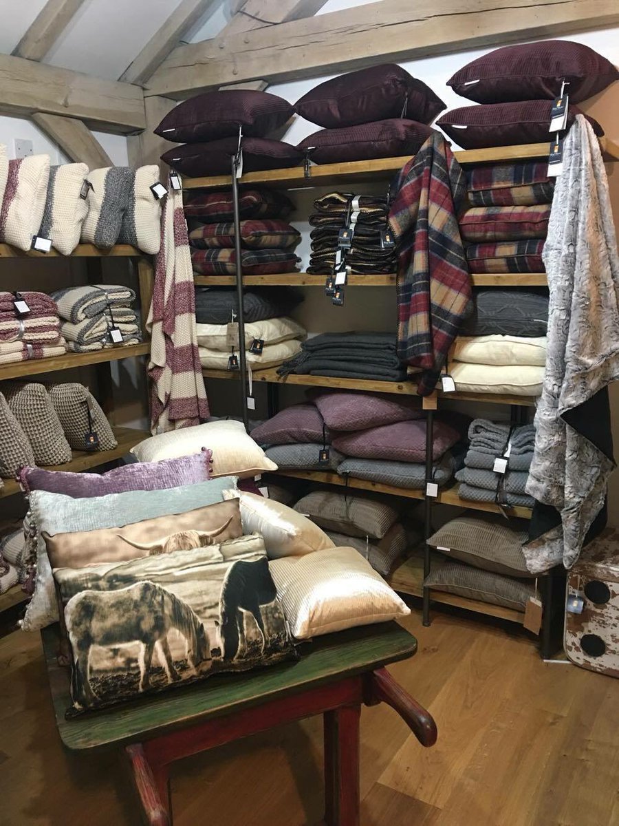 FordBarns's tweet photo. The cold weather is nearly here! 

Our range of blankets, throws, and pillows are now available so you can wrap up warm when it gets here. https://t.co/gTib3JXSVS