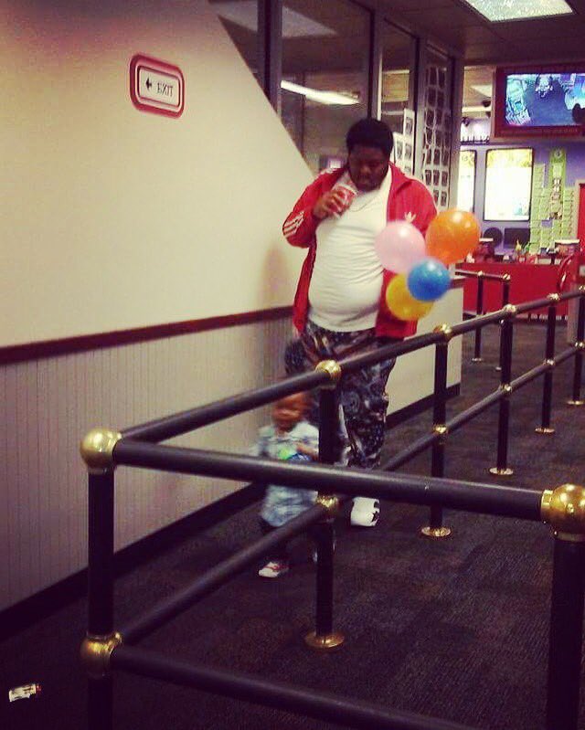 Musicboy_Mook's tweet photo. Every chance I get I try to be the best father I can be cuz life is to short. Ain't nothing more important than spending time with my son. https://t.co/QOp4x20nXO