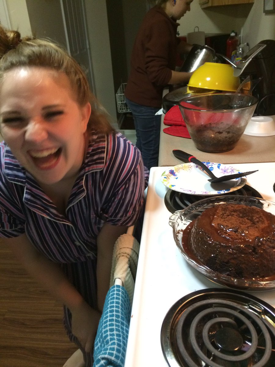 maria_camp17's tweet image. #100happydays day 36: i lava them