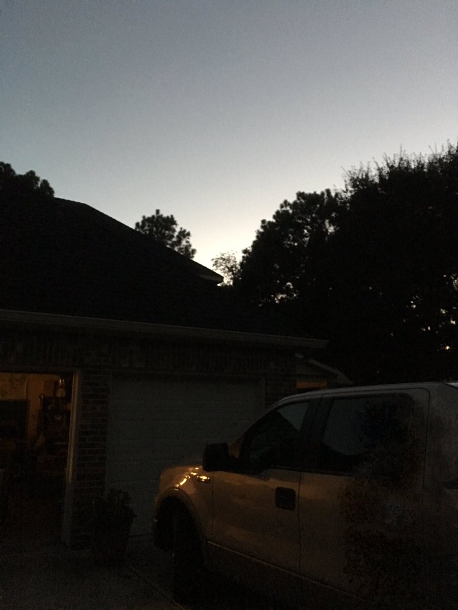 Come on satellite, mosquitos 👹 are coming after me!