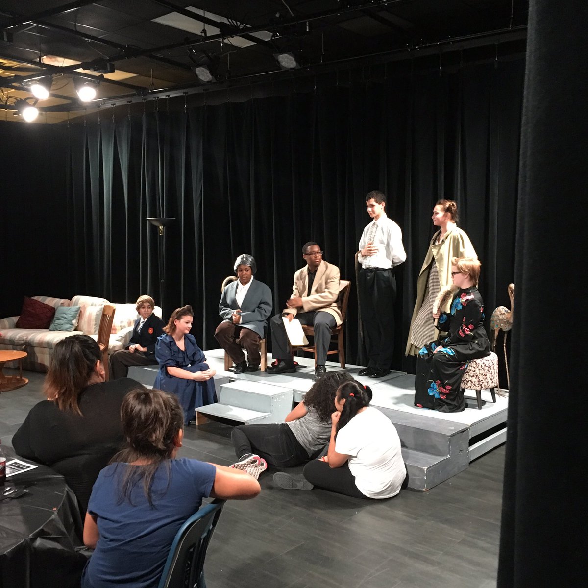 Dinner theatre at Davila. A classic "whodunnit". <a href="/BryanISD/">Bryan ISD</a>