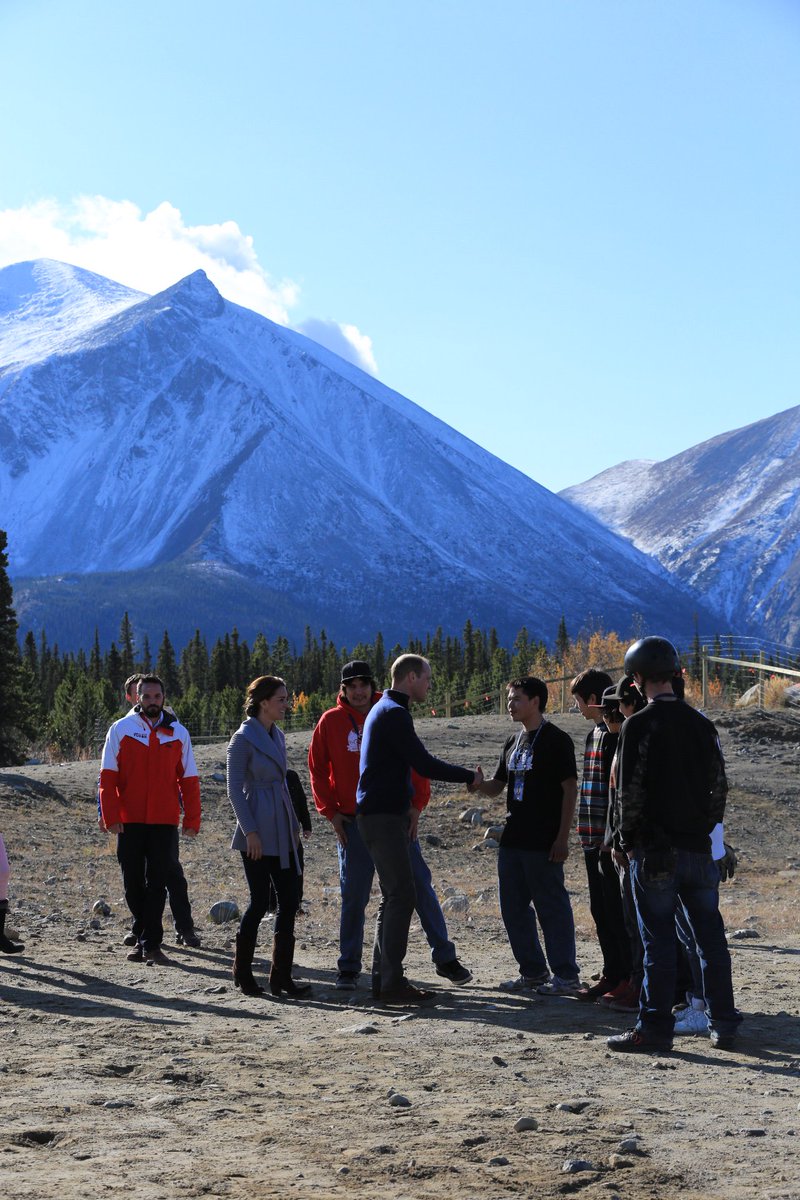 TheCrownCa's tweet photo. The Duke and Duchess met #singletracktosuccess (S2S) youth trail builders. #RoyalTourCanada https://t.co/5v2sNEuzGZ