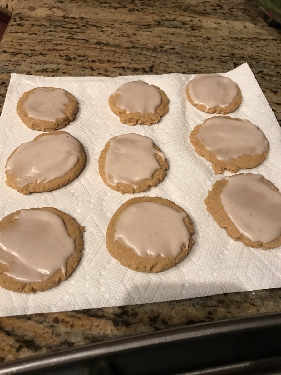 SillyLucas's tweet image. Sometimes making is baking. My favorite pumpkin cookies made with @MommaMoulton today. #makerkid