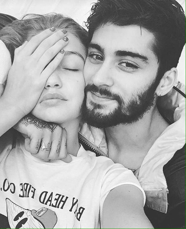 3relation's tweet photo. 😍😭 https://t.co/AYLSQ2h35n