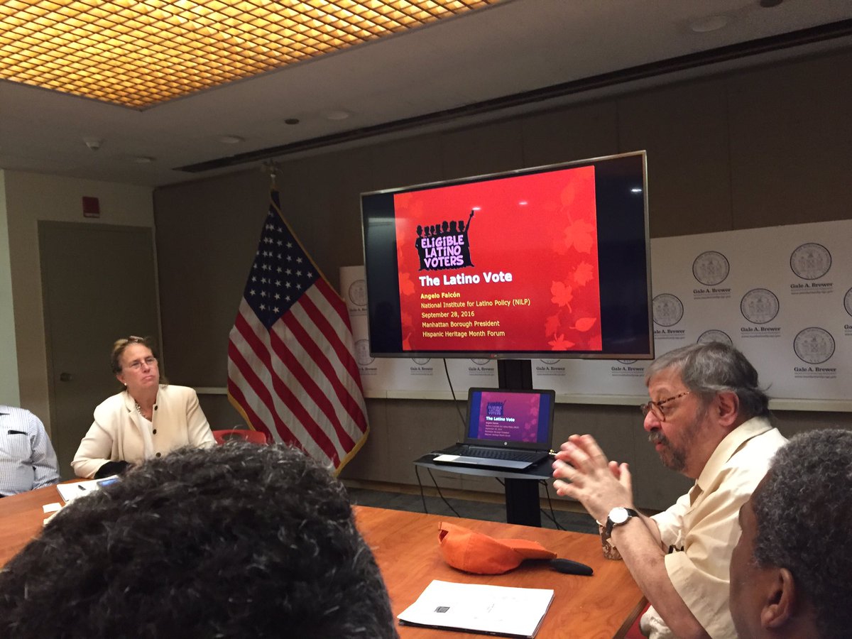 NAHHEhealth's tweet photo. #AHHE President at Manhattan's Borough President @galeabrewer #HipanicHeritageMonth Forum @TheNiLPnetwork President AngeloFalcon #VotoLatino https://t.co/QyraxFWRPJ