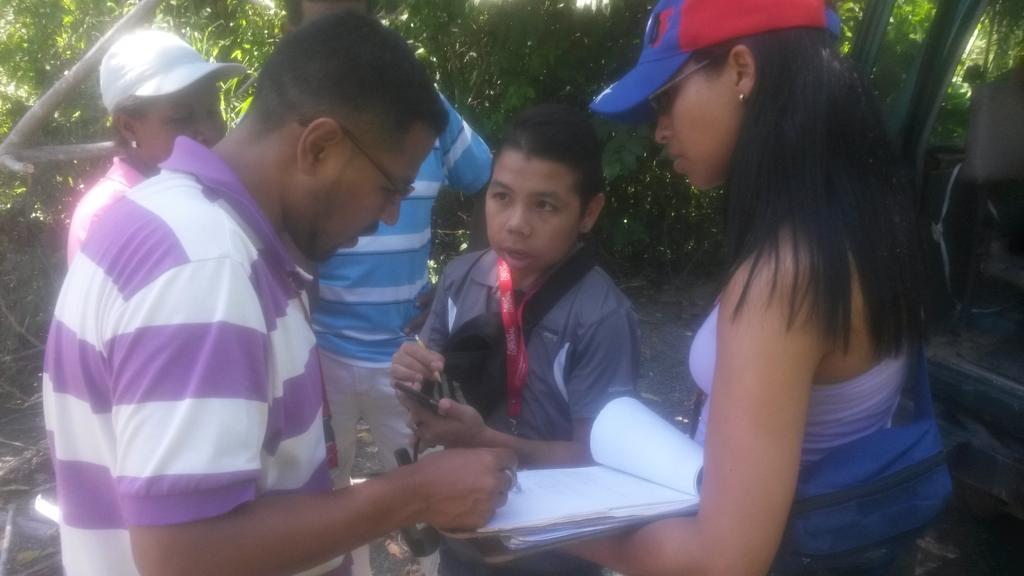 barlovento2010's tweet photo. la comuna Heriberto Cartagena activa en el levantamiento cartografico los dias 22 y 23 con el equipo de cartografia comunal https://t.co/NvzXfeQNvV
