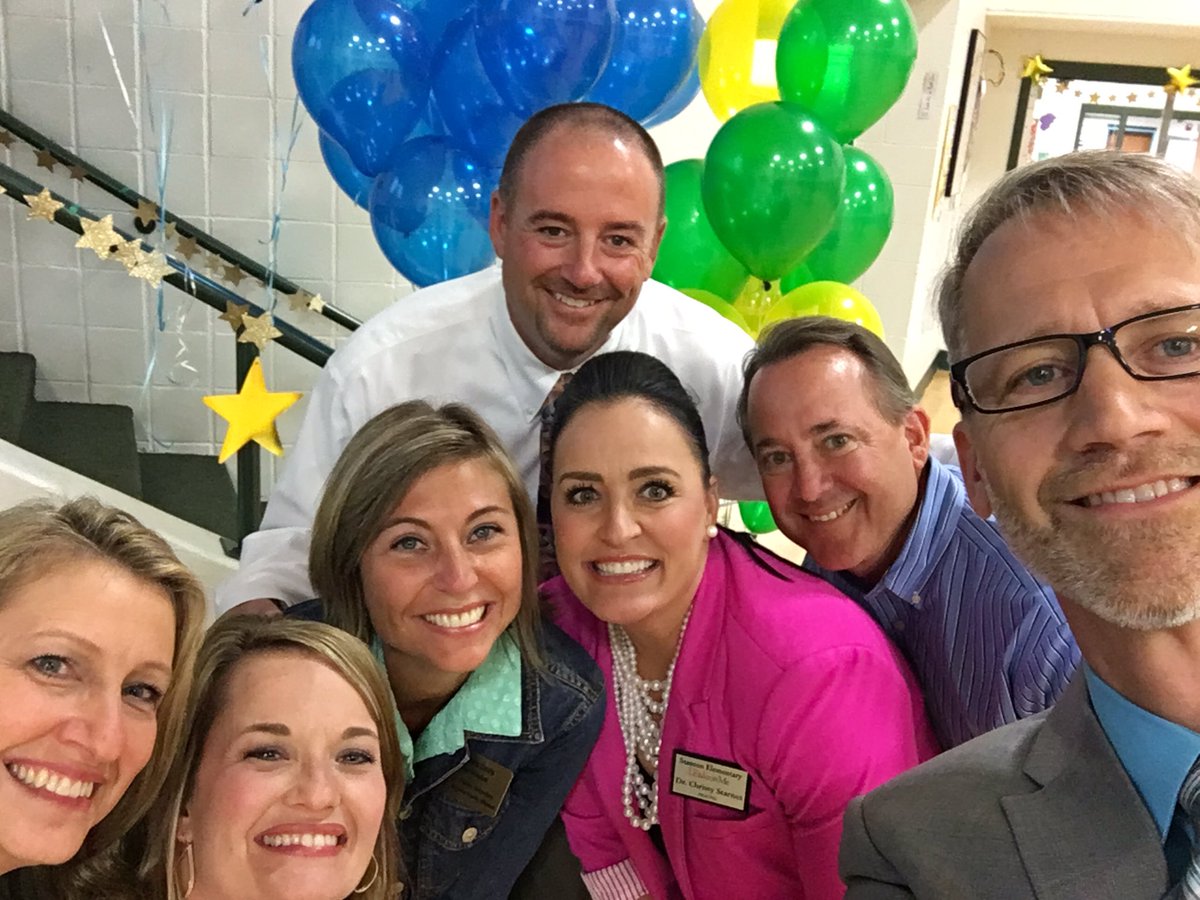 Celebrating Fairway Elementary as a National Blue Ribbon School! The blurriness accurately depicts the excitement! <a href="/FairwayElem/">Dr. Lorinda Krey</a> @apfairway