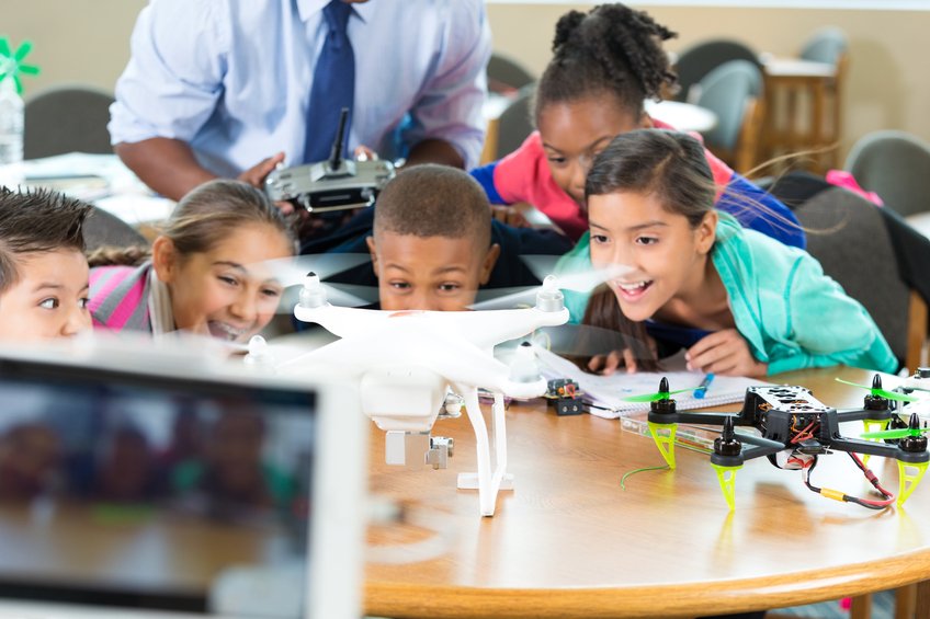 dronezoneevents's tweet photo. 5 REASONS TO BUY YOUR KID A DRONE..
https://t.co/9Wq5o8ySfc #dronesforsale #buydrones
#dronesforbeginners https://t.co/i4NOTm30dD