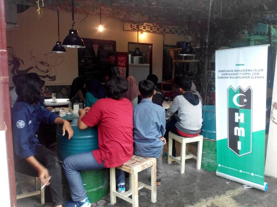 HMI Fisipol UGM tweet media
