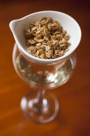 Even tho it's #NationalDrinkBeerDay, we're pumped for #WineWednesday...#pinotgris &amp; #granola pls. #foodie #WednesdayMotivation