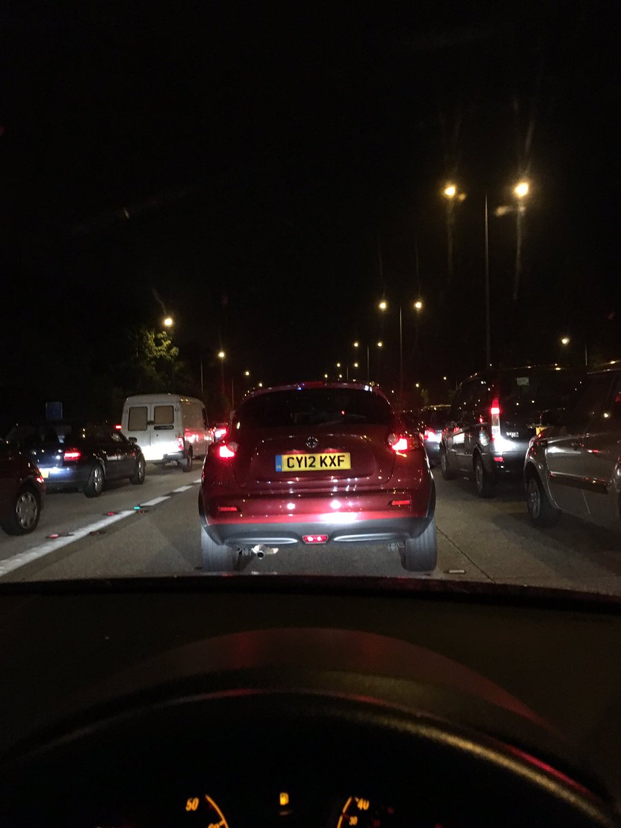 jack_cheeseman's tweet photo. @HighwaysEngland Three lanes of the M25 shut before 10pm for roadworks... Really?? People want to get home!! https://t.co/aFxbC2sq1C