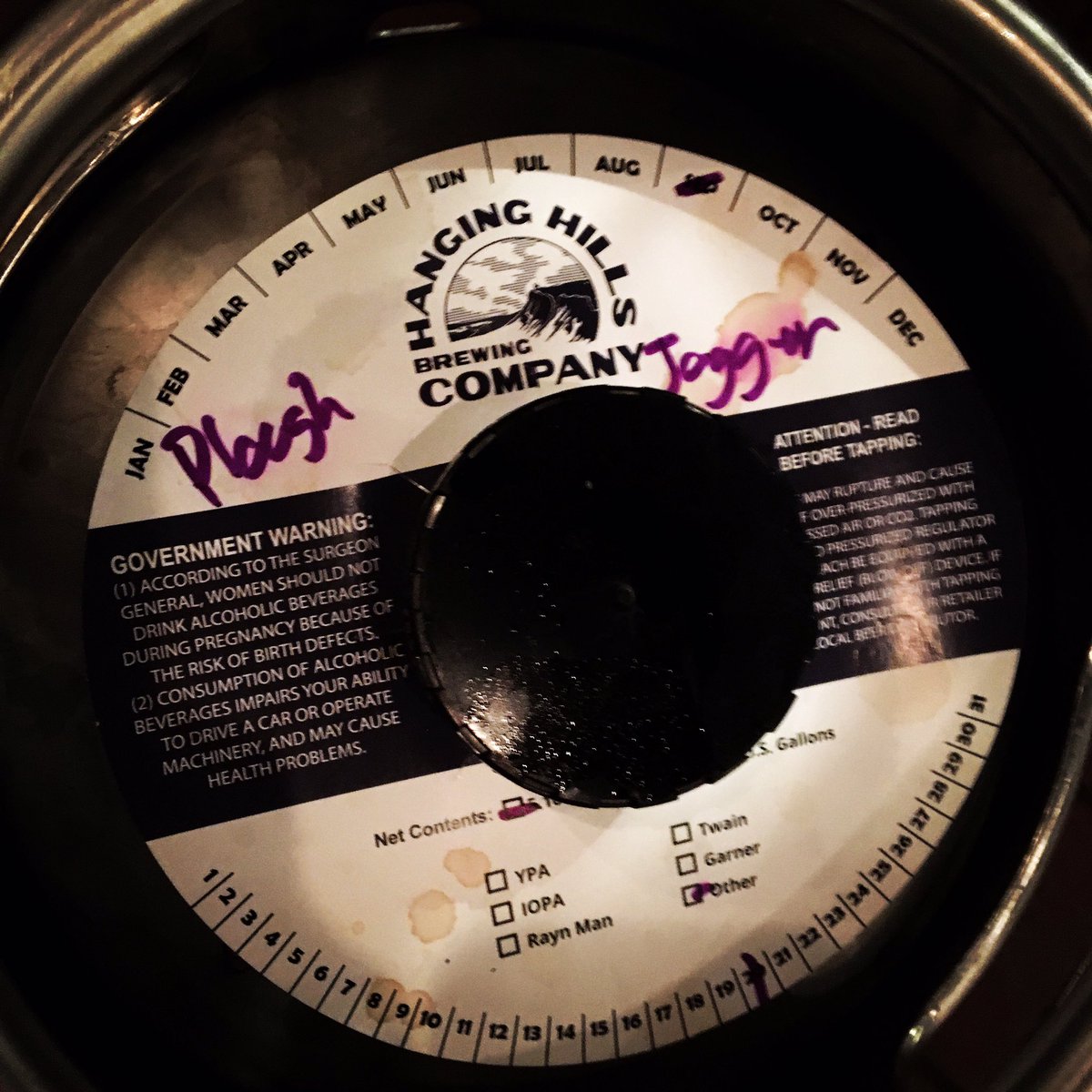 Tapped in #NEWHAVEN!#PLOUGHJOGGER! <a href="/HHillsBeer/">HangingHills</a> <a href="/PioneerHopsCT/">Pioneer Hops of CT</a> <a href="/Valley_Malt/">Valley Malt</a> ... also on state street <a href="/OakHavenTB/">Oak Haven Table& Bar</a>