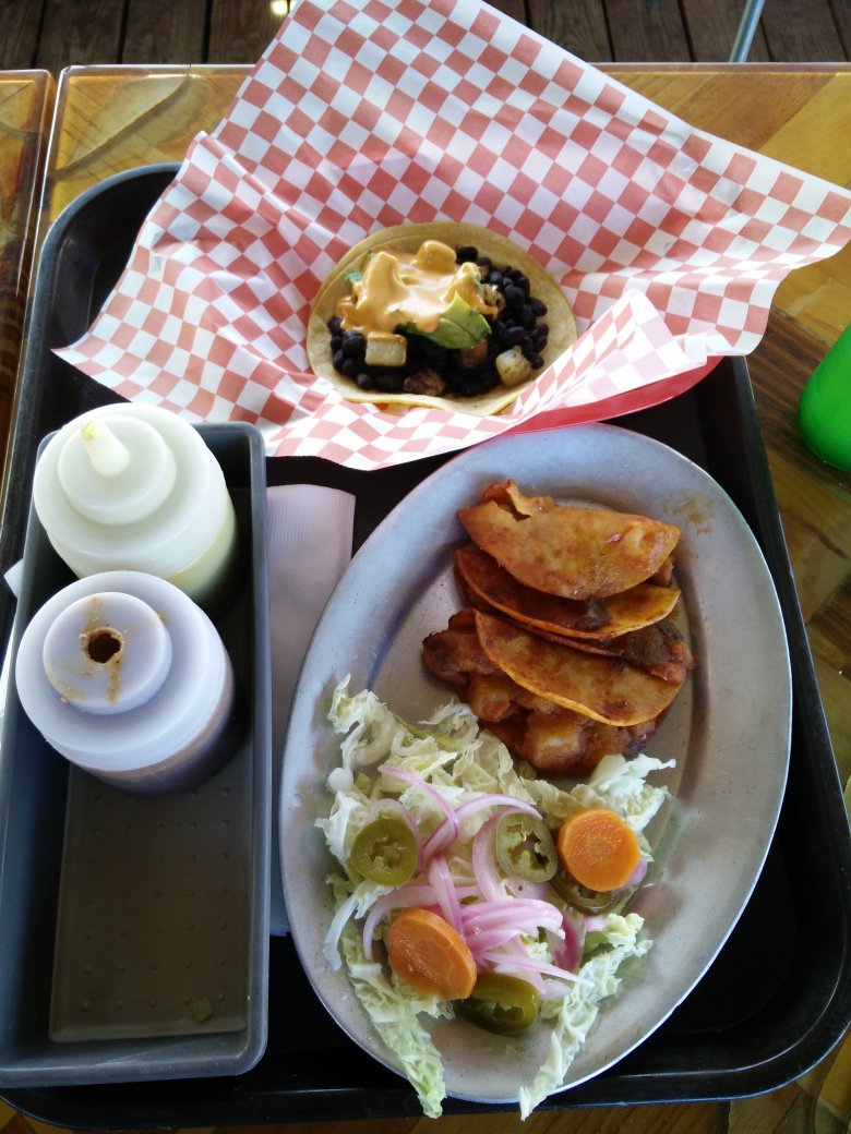 tomkane's tweet photo. Last day for my taco The Sherpa before the menu change at @TysonsTacos. #EndOfAnEra https://t.co/VQcXVvCrWz