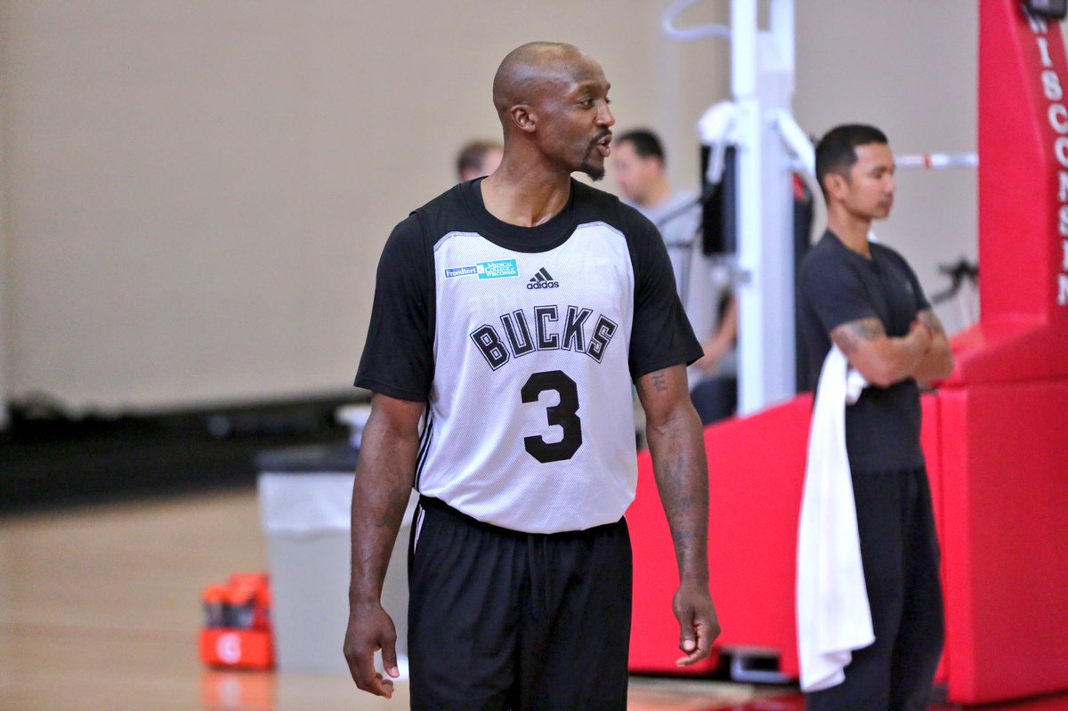 Milwaukee Bucks @Bucks
