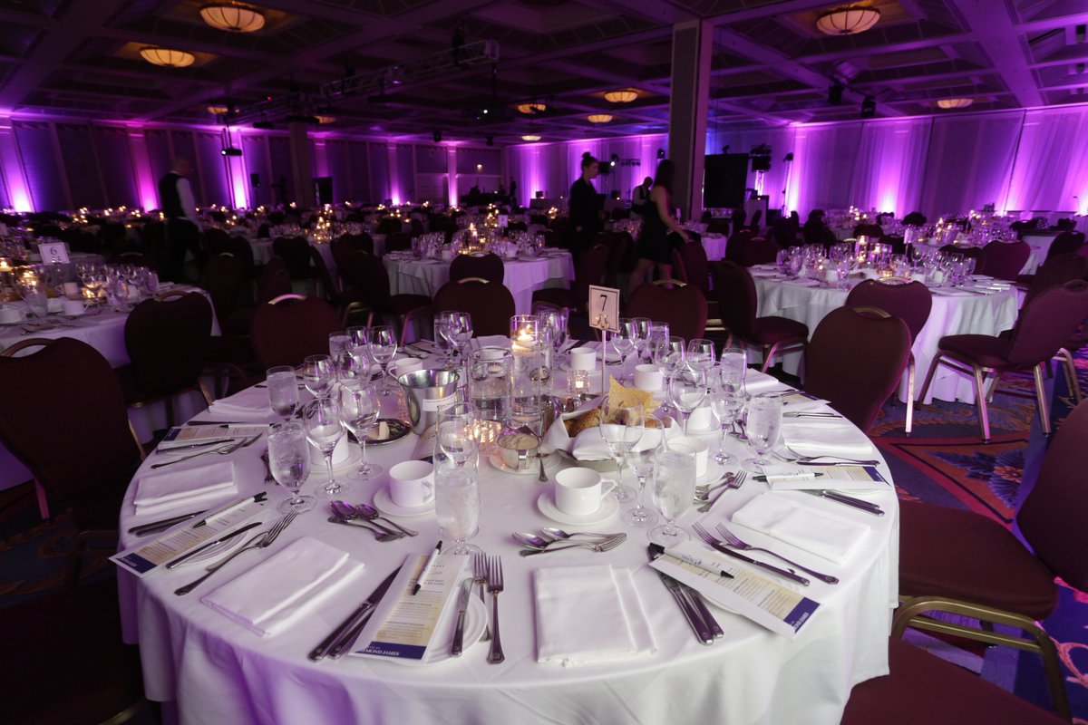 BigSistersBCLM's tweet photo. Could you be the one to fill these seats?! Join us at our #BigSistersBigParty and celebrate why #MentoringMatters https://t.co/Y4IVUfBkQY https://t.co/QjpnCoqNvc