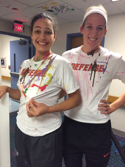 GatorsWBK's tweet photo. What an afternoon with the most incredible kids @UFHealthKids doing Syringe Art for @CalebsPitch  #WBCADayofService #TLC https://t.co/ak79uAGpuw