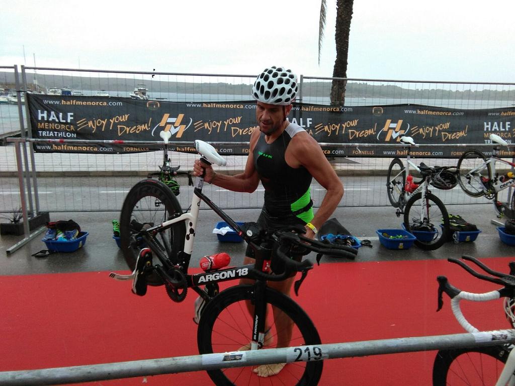 nachojc2's tweet photo. Enjoying at #HalfMenorca triathlon @Argon18bike . https://t.co/0ifi0gA9RX