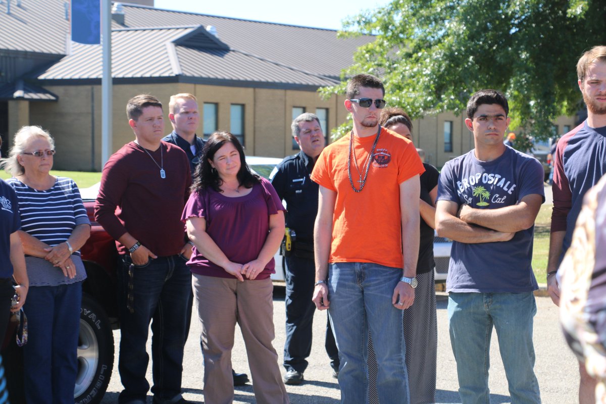 wallacestate's tweet photo. Both Wallace State campuses conducted a @SeeYouAtThePole meeting on Wednesday, spearheaded by Campus Ministries. https://t.co/hwuo5QqVkY