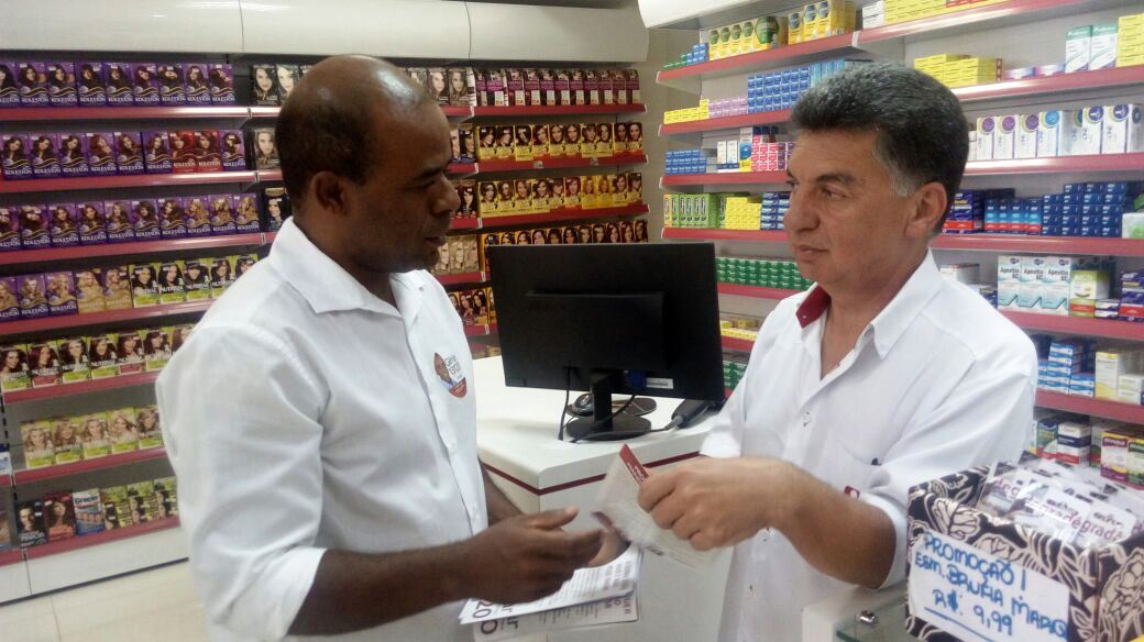 GilmarNoticias's tweet photo. #FeuRosa recebeu hoje a caminhada do candidato do #Empreendedorismo, #Gilmar13120. #CaminhadaEmFeuRosa https://t.co/N09jnzhNhf