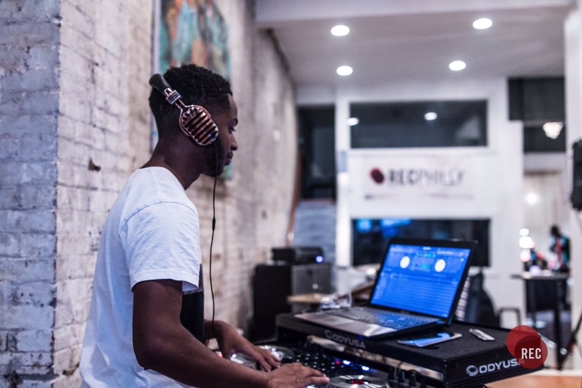 RECphilly's tweet photo. Local music &amp; art collide at one of Philly's top monthly events #UndergroundPOV 

Saturday at 8pm 

RSVP: https://t.co/5vKjNMIrZr https://t.co/p3qvcIjDdY