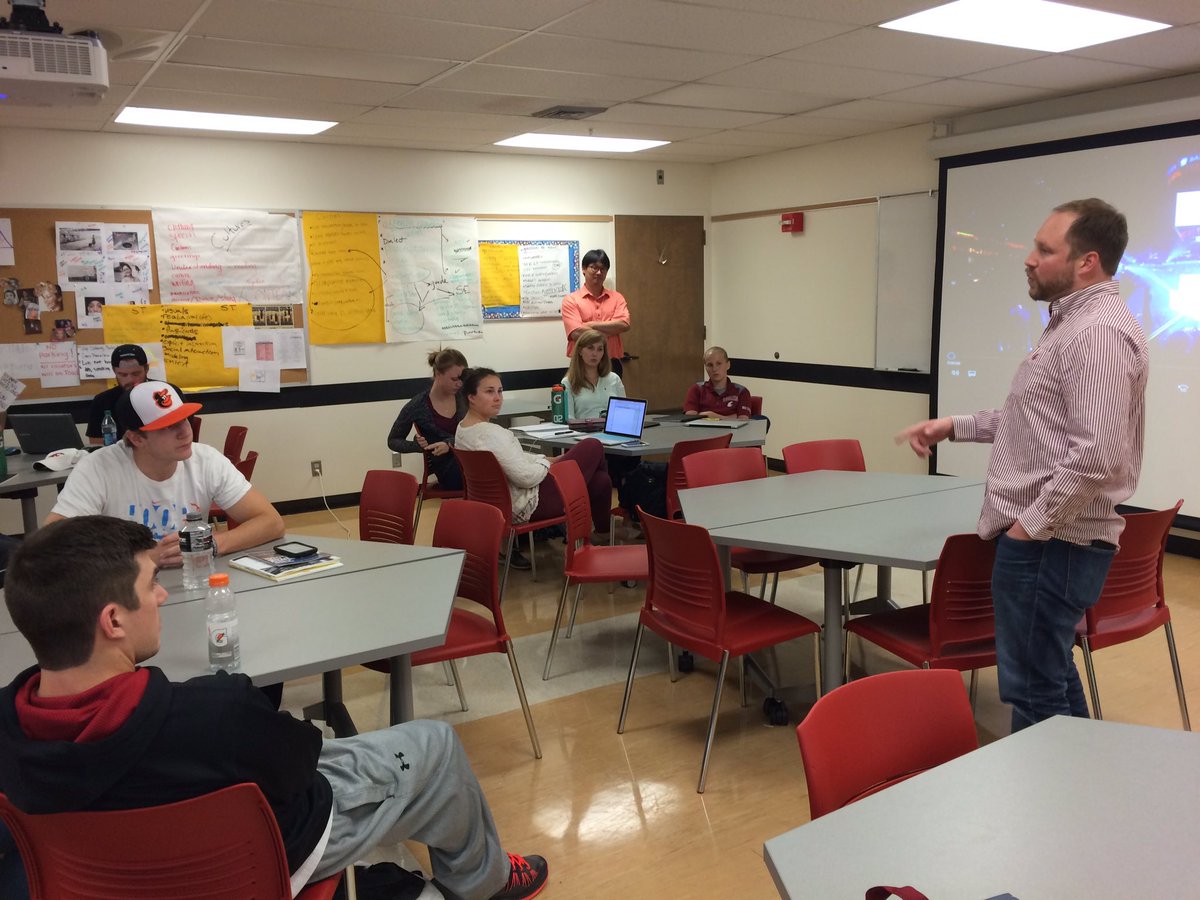WSUSpMgt's tweet photo. David Cox, @WWE Live Marketing Manager &amp; @WSUPullman alumnus, guest speaking in @spomkt #SpMgt564 class! https://t.co/whUfDtl5ZA