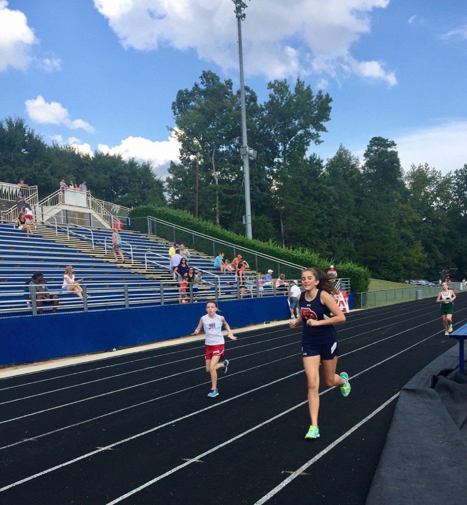 ChargersPDS's tweet photo. Lili Schumacher finishing strong at the MS XC meet today!! #PDXC #PDChargers https://t.co/BQNDZjXCbD