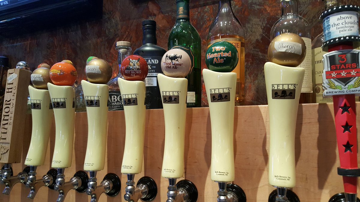 FriscoColumbia's tweet photo. These amazing @BellsBrewery #craftbeers are flowing now! #beerporn #idtapthat https://t.co/c1gbZKrLdp
