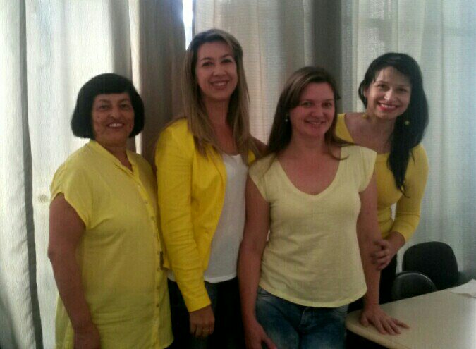 PatriciaEcave's tweet photo. Equipe RH www.setembro https://t.co/uV8Ej1LZ6E #simpravida 💛 (@ Prefeitura Municipal de Ponta Grossa) https://t.co/8xoXJqSqOT https://t.co/4FpBeMHtFr