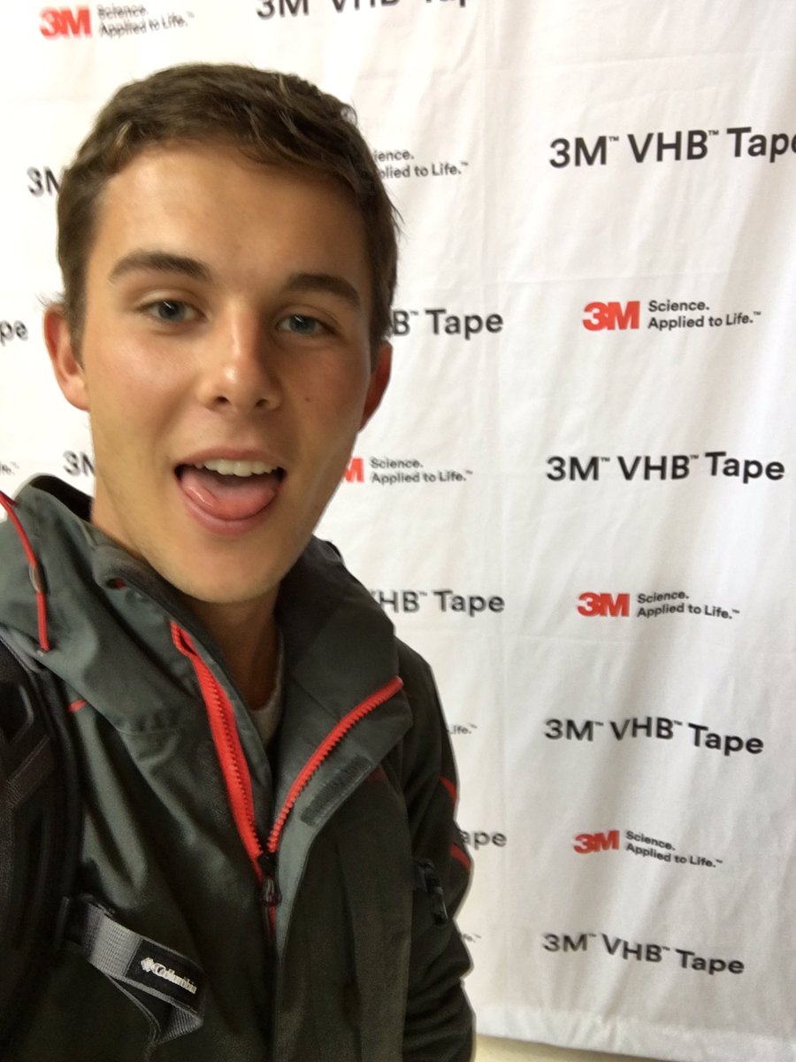 ThomasGolczyk's tweet photo. Excited to see something extreme #VHBEXTREME @3M_Canada https://t.co/yJlwMgBtmB