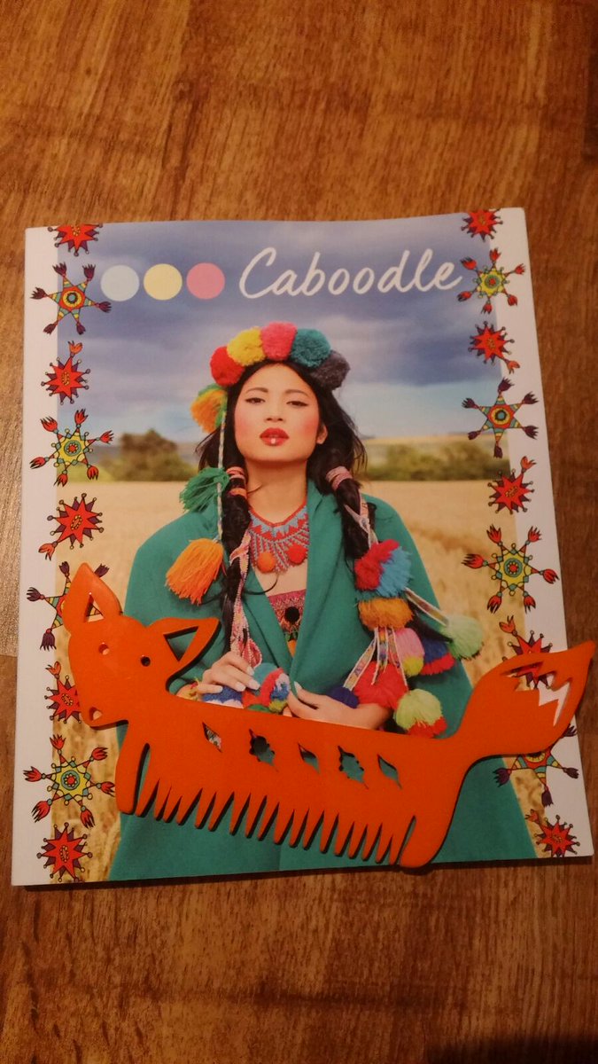 teapartyatzoo's tweet photo. Lovely to see the #foxcomb featured in the latest issue of @CaboodleMag its craft &amp; autumn galore! Special TPATZ discount inside for readers https://t.co/oPWjMp1K7g