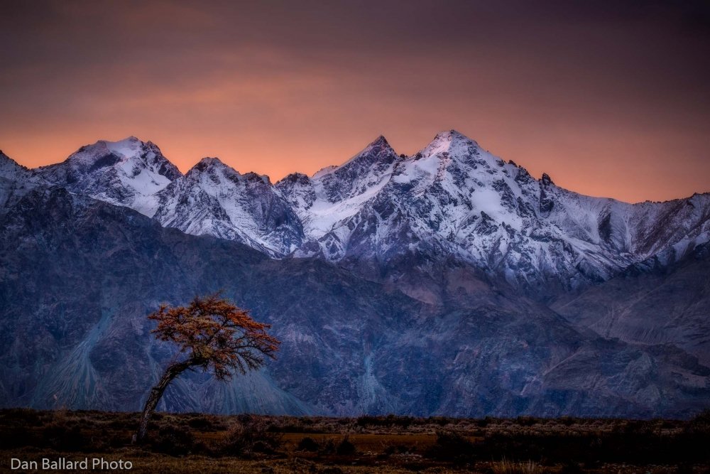DanBallardPhoto's tweet photo. Land of Ladakh - Northern Ladakh is one of the most interesting places I have ever traveled. Towering peaks and https://t.co/sEiIo4UDp6