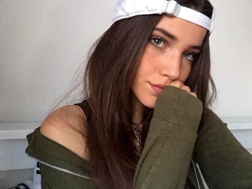 TheLayoutQueen's tweet image. Layout #37. Retweet/like if you love it! :)