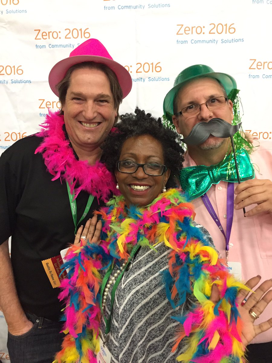 ShawnJ64's tweet photo. Work hard - play hard! @FresnohsngCEO @Brooklynchile and I stopped by the @zero:2016 booth to show off our fun sides! #Zarrow #ReadyForZero https://t.co/SljymewnIP