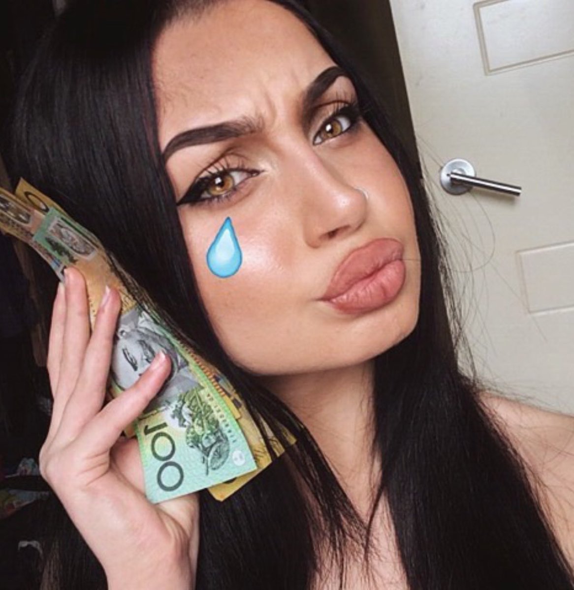 TrueGuccii tweet picture