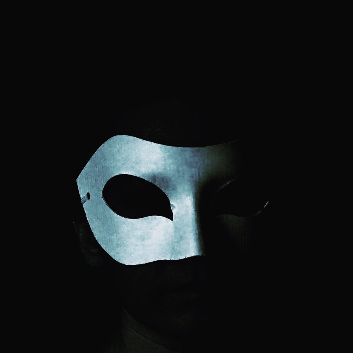 HumanSkillsBand's tweet photo. Have you heard VENATRIX?  https://t.co/j2xuAA6q7x  #scary #boo #huntress #not #human #hunting #skills #halloween https://t.co/p13f7rmPK5