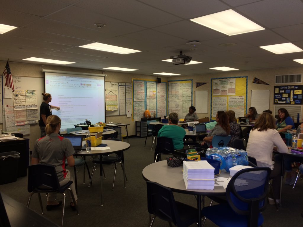 MayRanch's tweet photo. Teacher led staff development on AVID Inquiry #teacherslearning #collegeboundwranglers #avidpd @ValVerdeUSD https://t.co/AKAe4dJVnn