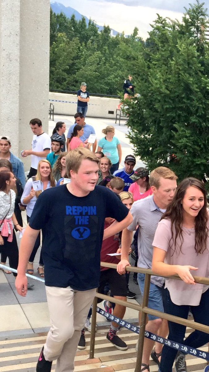 khickman105's tweet photo. MOMMA I MADE IT... but lowkey can't take this thin Utah air #weezing @byuROC https://t.co/Em285ubqth