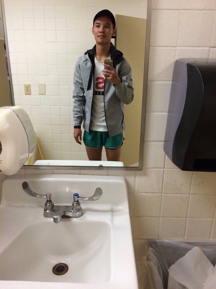 sammytellem's tweet image. Screaming at the top of my lungs