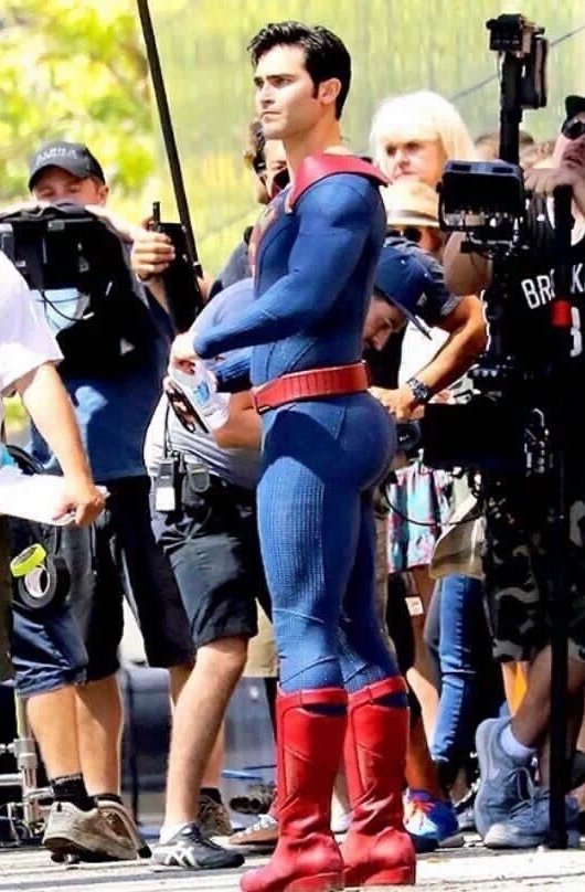 DCeMarvel's tweet photo. Marvel /// DC https://t.co/JV0CulX0sV
