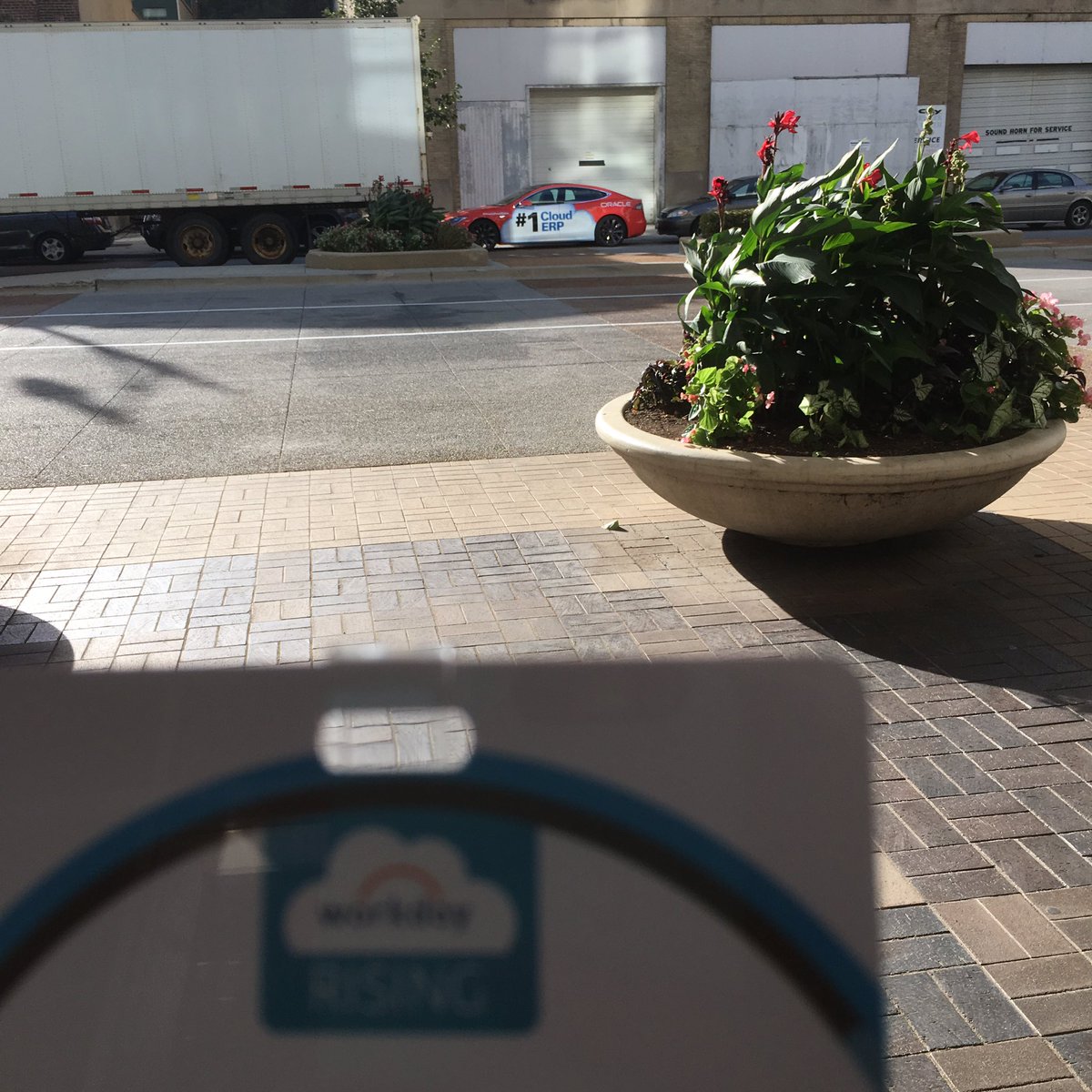 elligma's tweet photo. Major shade being thrown at #wdayrising. But nothing can get between me &amp; @Workday. #hris #womenintech #iheartworkday #powerofONE https://t.co/BAGK4RNrbi