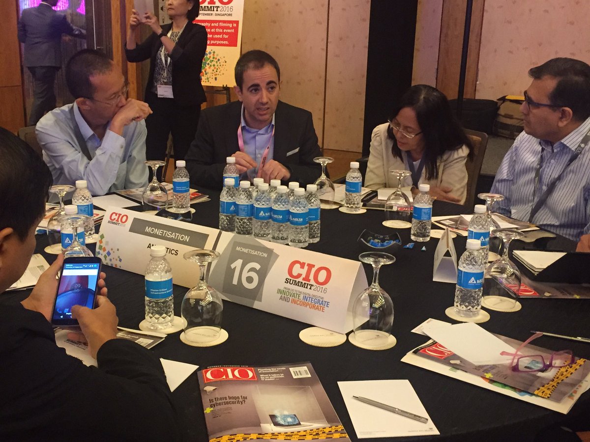 IDCAP's tweet photo. .@DZ_Jimenez shares ideas & best practices on how to monetize analytics at #CIOSummit2016. https://t.co/zoVAyIc86l