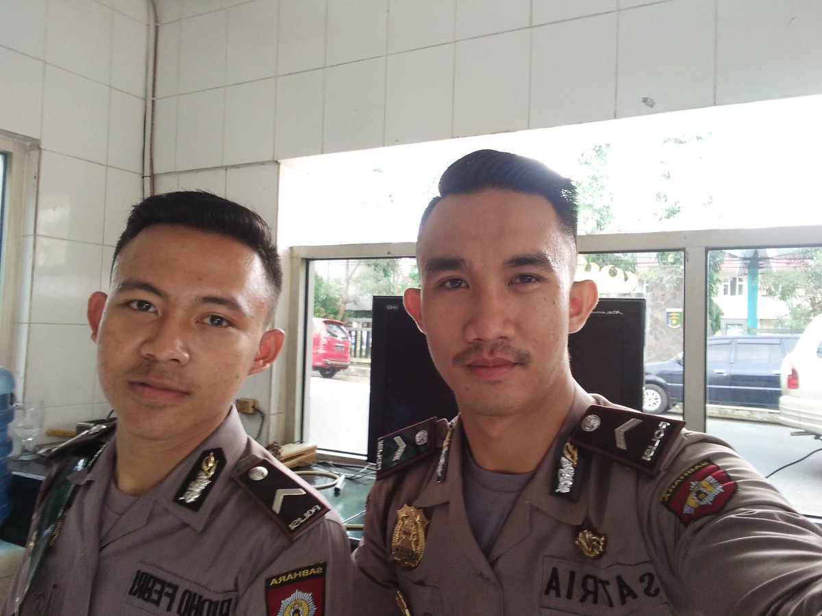 ridhopanges's tweet image. 👨👨