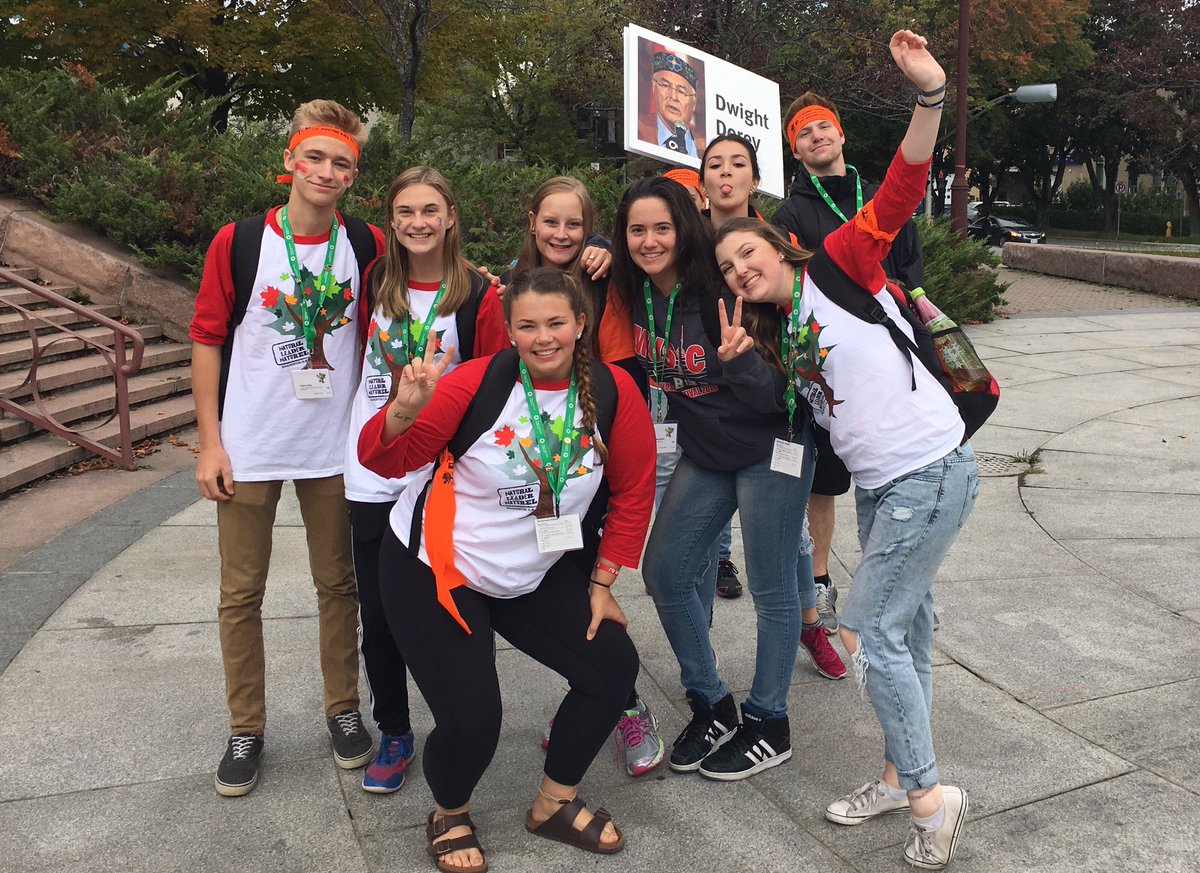 adamkellly's tweet image. things are going well so far I guess #cslc @husky_pack