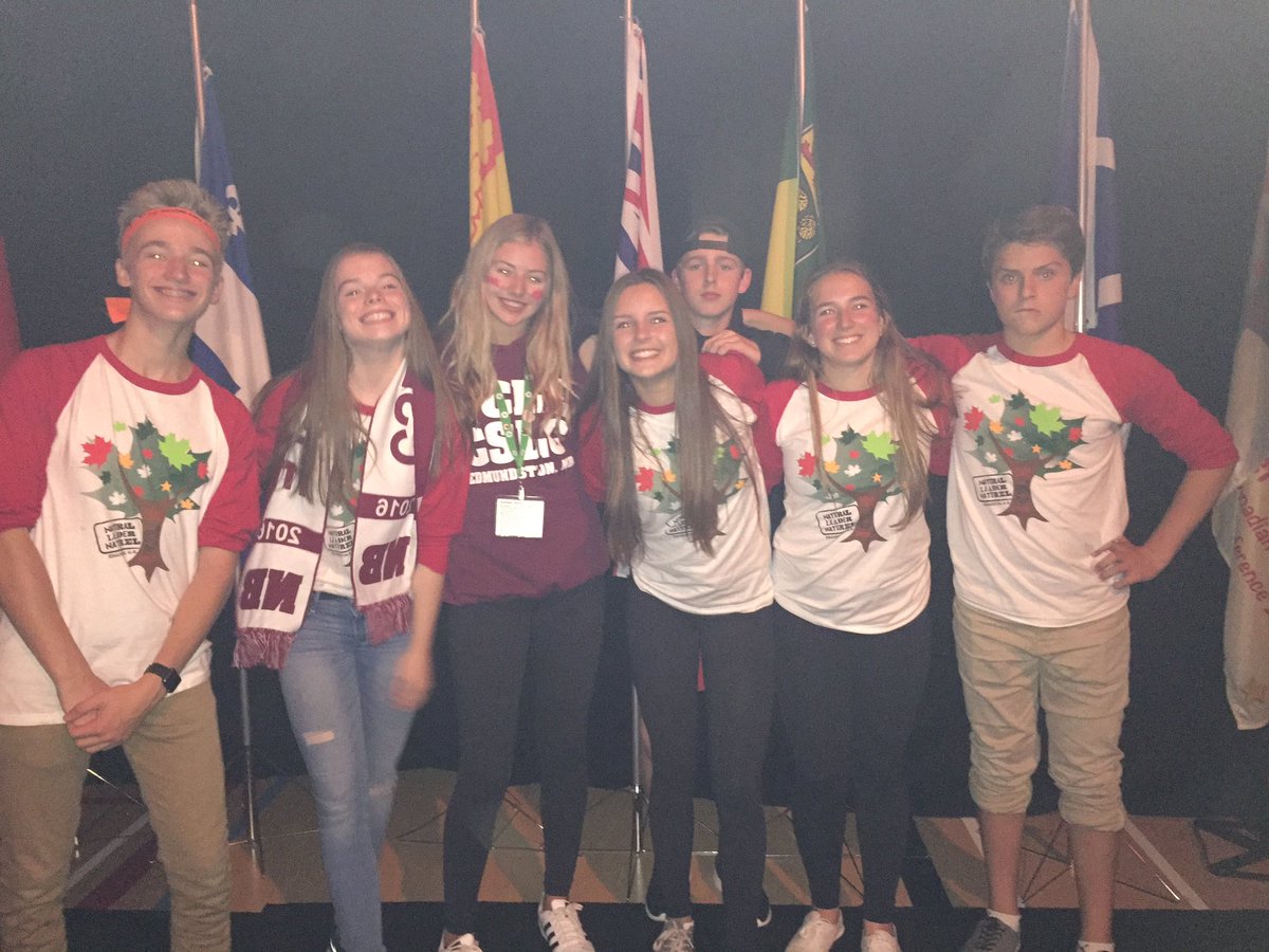 adamkellly's tweet image. things are going well so far I guess #cslc @husky_pack