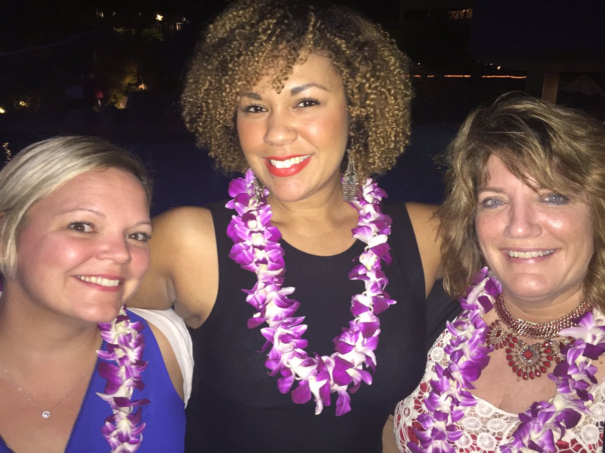 mouselounge's tweet photo. The "REAL Chicks of Pierce"! https://t.co/VLhPCKtiRb