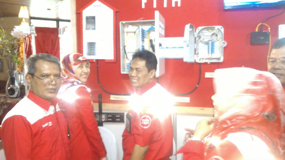 ROCTreg5's tweet photo. #bringthefuture @TelkomIndonesia @_funtastic5_ @parwi66 @deddysuhendry @ROCTreg5 https://t.co/Z6YT29UwLa
