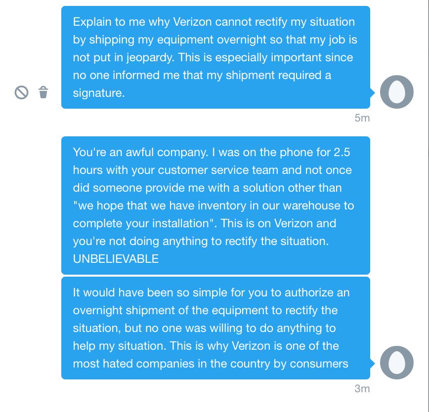 scottycoc's tweet photo. And here's why @verizon is an awful company...zero care/respect for their customers https://t.co/K8Za0T0Xmn